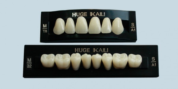 Synthetic Polymer Teeth – Sonning